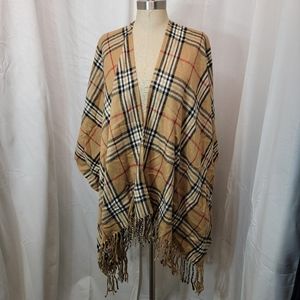 V. Fraas plaid cape
